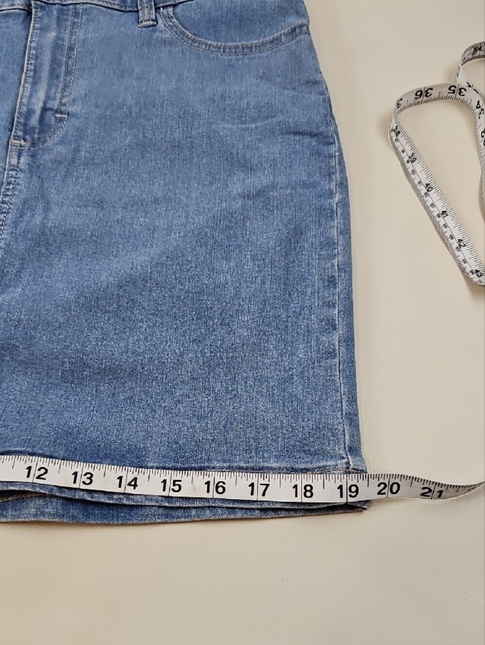 Lee Rider Mid Rise Stretch Denim Skort Size 10 Medium Blue Jean Classic - Picture 10 of 11